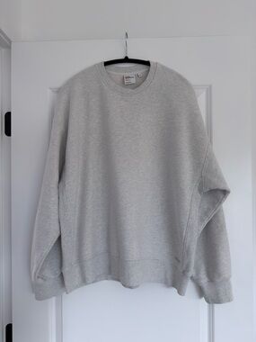 Aritzia TNA Sweatfleece Boyfriend Crewneck Grey Size L